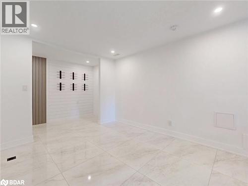 521 Old York Road, Burlington, ON - Indoor Photo Showing Other Room