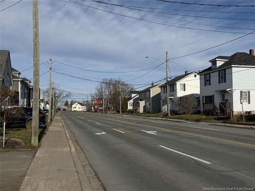 15 Sixth St, Moncton, NB 