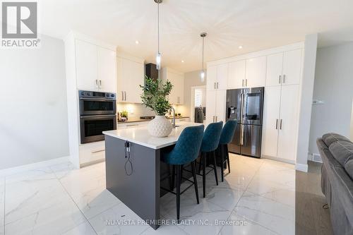 3354 Mersea Street E, London South (South V), ON - Indoor Photo Showing Other Room