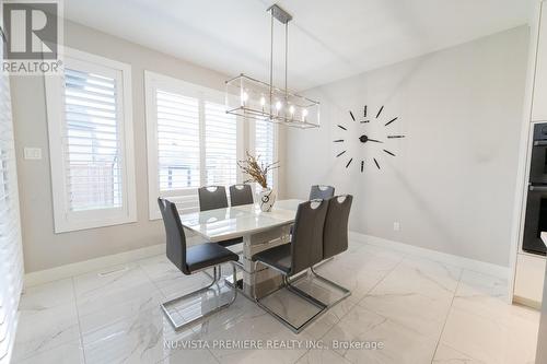 3354 Mersea Street E, London South (South V), ON - Indoor Photo Showing Dining Room