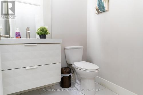 3354 Mersea Street E, London South (South V), ON - Indoor Photo Showing Bathroom