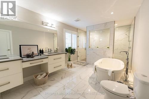 3354 Mersea Street E, London South (South V), ON - Indoor Photo Showing Bathroom