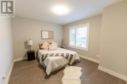 3354 Mersea Street E, London South (South V), ON - Indoor Photo Showing Bedroom