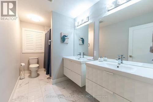 3354 Mersea Street E, London South (South V), ON - Indoor Photo Showing Bathroom