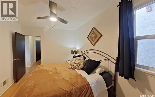 2268 Broder Street, Regina, SK - Indoor Photo Showing Bedroom