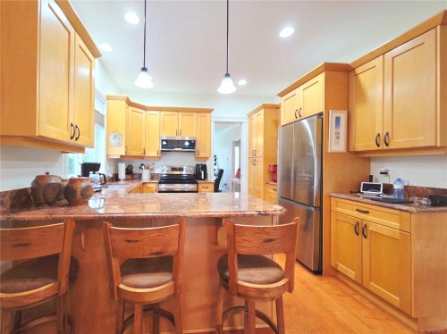 2040 Sussex Dr, Courtenay, BC 