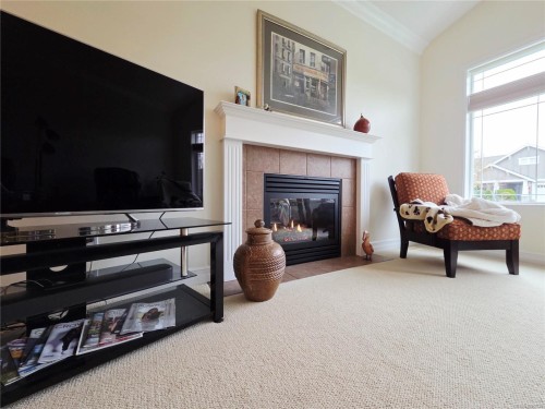 2040 Sussex Dr, Courtenay, BC 