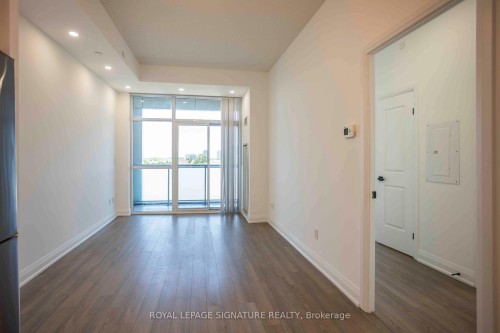 613-8763 Bayview Avenue, Richmond Hill, ON - Indoor Photo Showing Other Room