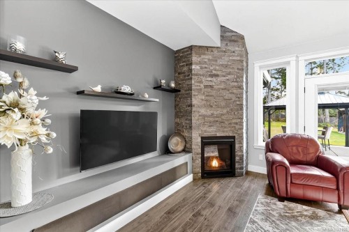 5150 Maebelle Rd, Port Alberni, BC 