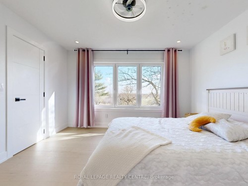 521 Old York Road, Burlington, ON - Indoor Photo Showing Bedroom