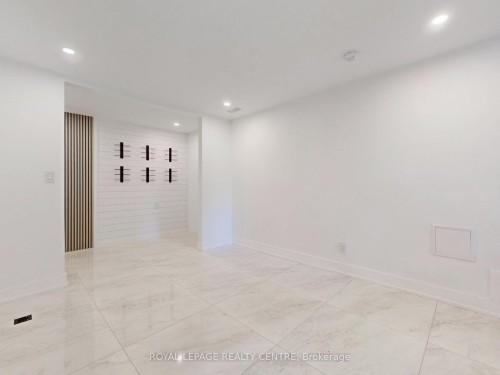 521 Old York Road, Burlington, ON - Indoor Photo Showing Other Room