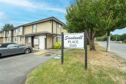 103-2525 Dingwall St  Duncan, BC V9L 2Y8