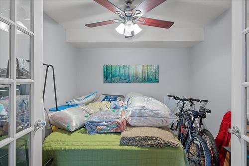 109-4-7841 Highway 97 N, Kelowna, BC - Indoor Photo Showing Bedroom