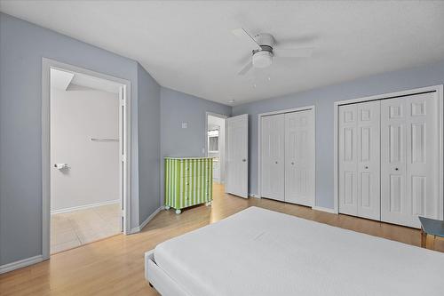 109-4-7841 Highway 97 N, Kelowna, BC - Indoor Photo Showing Bedroom