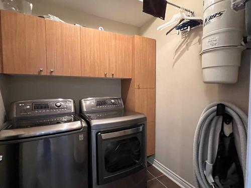 Salle de lavage - 104-9 Av. De Sardaigne, Candiac, QC - Indoor Photo Showing Laundry Room