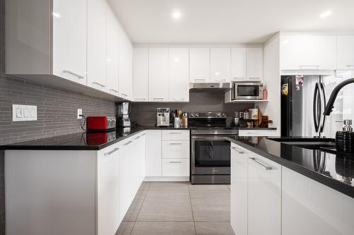 Kitchen - 653 Rue Des Dahlias, Saint-Eustache, QC - Indoor Photo Showing Kitchen