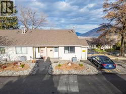 460 DALGLEISH Drive Unit# 42  Kamloops, BC V2C 5W7