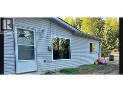 1539 Mountain ridge Road  Pass Creek, BC V1N 4S2