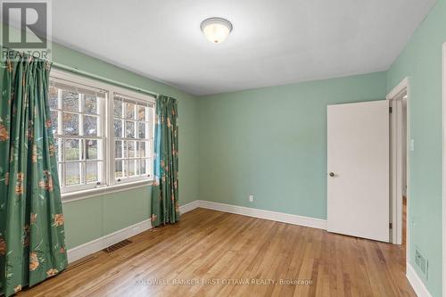 1914 Norwood Avenue, Ottawa, ON - Indoor Photo Showing Other Room