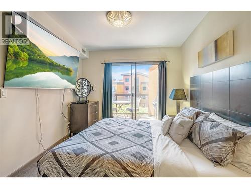 654 Cook Road Unit# 629, Kelowna, BC - Indoor Photo Showing Bedroom