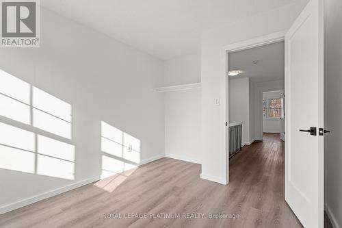 43 - 2120 Rathburn Road E, Mississauga, ON - Indoor Photo Showing Other Room
