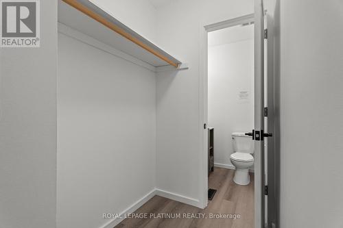 43 - 2120 Rathburn Road E, Mississauga, ON - Indoor Photo Showing Bathroom