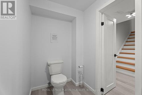 43 - 2120 Rathburn Road E, Mississauga, ON - Indoor Photo Showing Bathroom