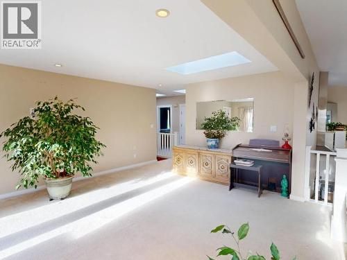 3004 Pebble Beach Road, Powell River, BC - Indoor Photo Showing Other Room