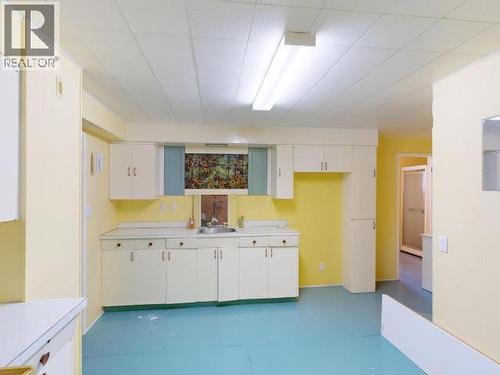 3004 Pebble Beach Road, Powell River, BC - Indoor