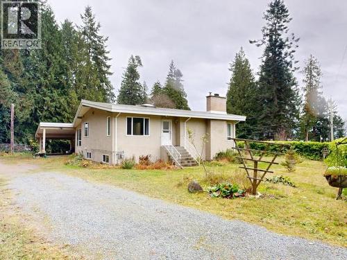 3004 Pebble Beach Road, Powell River, BC - Outdoor