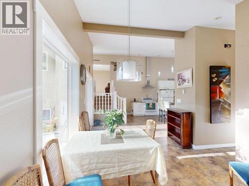 3004 Pebble Beach Road, Powell River, BC - Indoor Photo Showing Dining Room