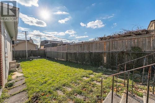 25 Falstaff Avenue, Toronto, ON - Outdoor