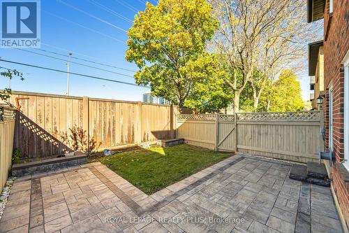 4635 Regents Terrace, Mississauga, ON - Outdoor
