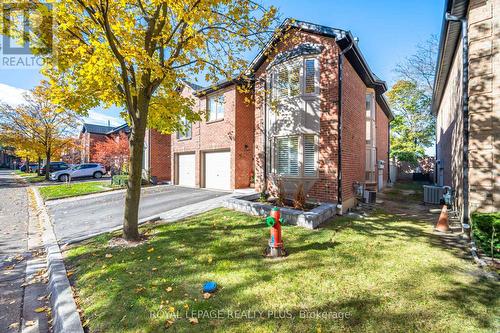 4635 Regents Terrace, Mississauga, ON - Outdoor