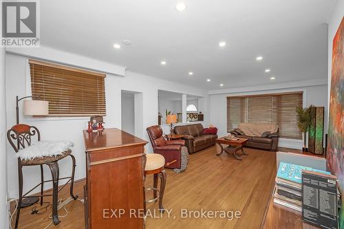 338 Delrex Boulevard, Halton Hills, ON - Indoor