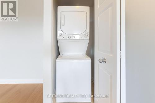 310 - 1750 Bayview Avenue, Toronto, ON - Indoor Photo Showing Laundry Room