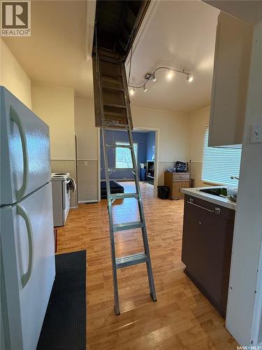 301 2Nd Street, Craik, SK - Indoor