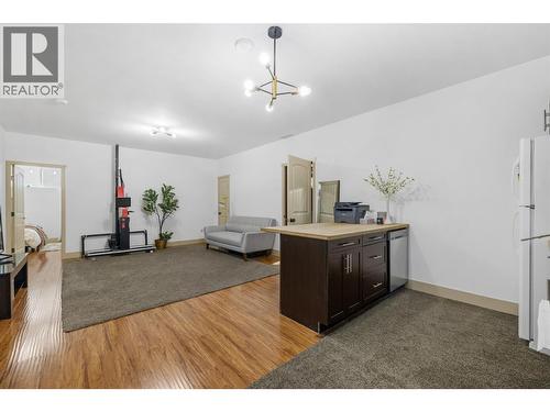 5067 Seon Crescent, Kelowna, BC - Indoor