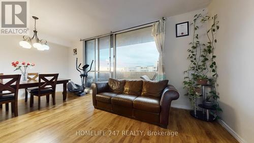 Ph 04 - 5 Massey Square, Toronto, ON - Indoor