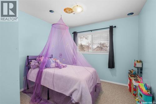 335 Ruttle Avenue, Kinistino, SK - Indoor Photo Showing Bedroom