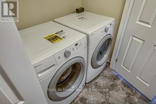 683 Laking Terrace, Milton (Cl Clarke), ON - Indoor Photo Showing Laundry Room