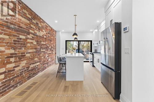 51 Withrow Avenue, Toronto, ON - Indoor