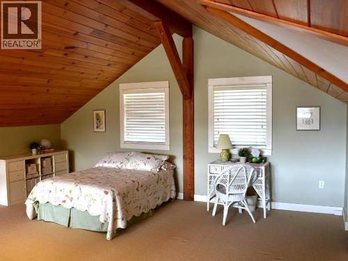 4810 Sanderson Road, Texada Island, BC - Indoor Photo Showing Bedroom
