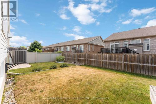 241 Waymark Crescent, Ottawa, ON - Outdoor