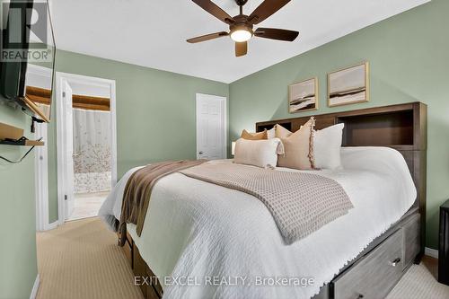 Primary Bedroom - 206 Keltie Private, Ottawa, ON - Indoor Photo Showing Bedroom