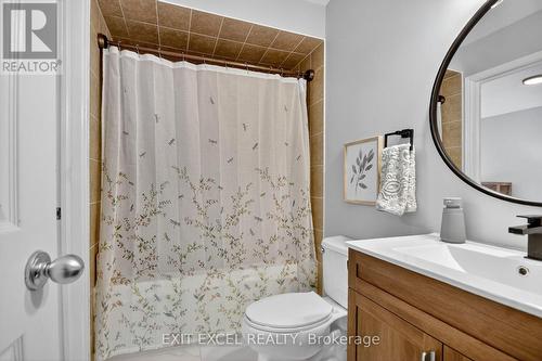 Main Bath - 4 Piece - 206 Keltie Private, Ottawa, ON - Indoor Photo Showing Bathroom