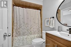 Main Bath - 4 Piece - 