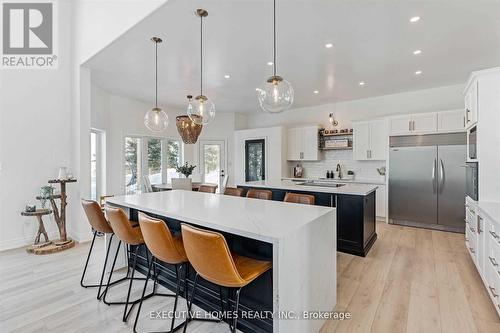 769 Mud Street E, Hamilton, ON - Indoor