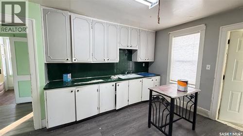 260 Ferguson Street, Craik, SK - Indoor Photo Showing Kitchen