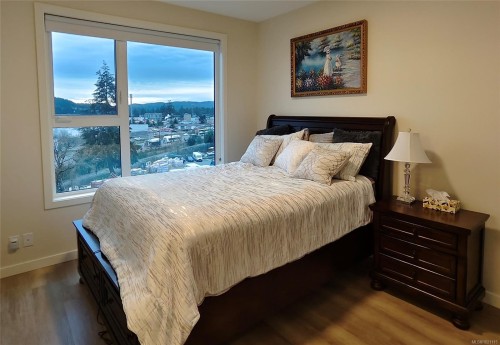 502-815 Orono Ave, Langford, BC - Indoor Photo Showing Bedroom